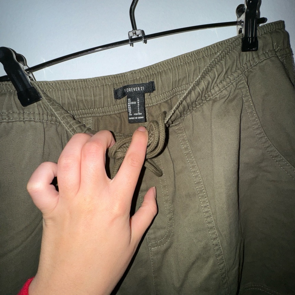 Forever 21 Cuffed Cargo Pants